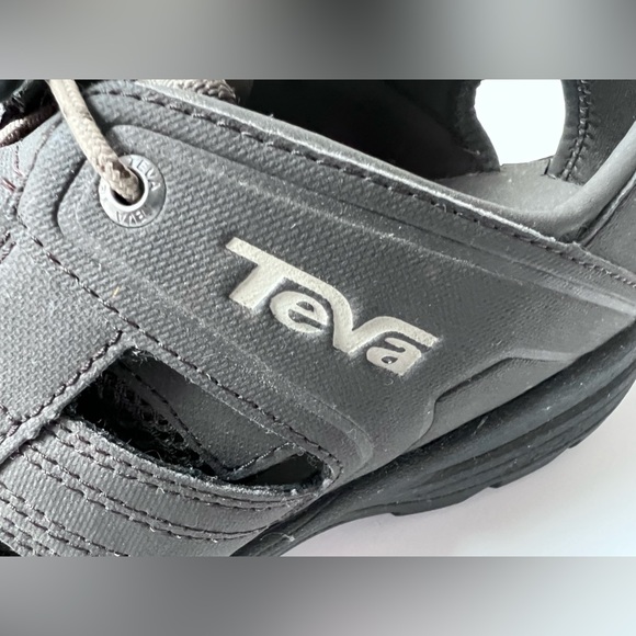 EUC Men’s TEVA All Terrain/Water Sandals - Picture 3 of 12